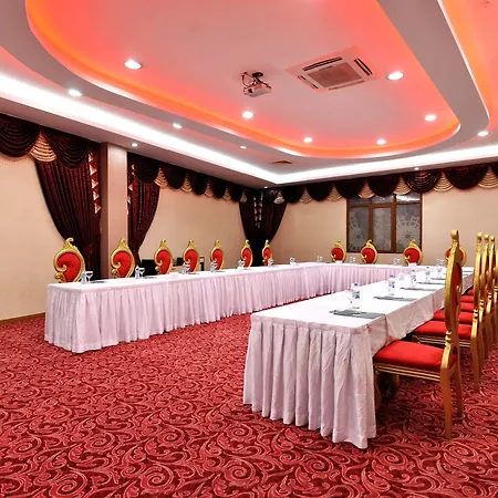 Отель Demosan 4*